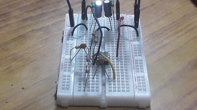 2nd order active LPF with LM358 on breadboard