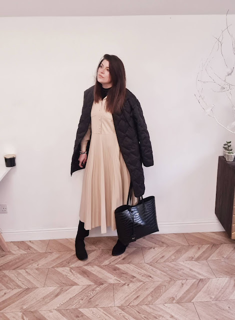 Cold weather outfit ideas, mazi dress outfit, leather outfit, outfits for mums