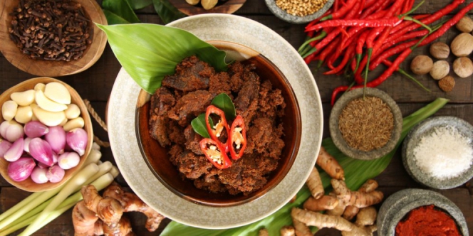 10 Makanan Bersantan Keunikan Indonesia, Favoritmu Nomor Berapakah?