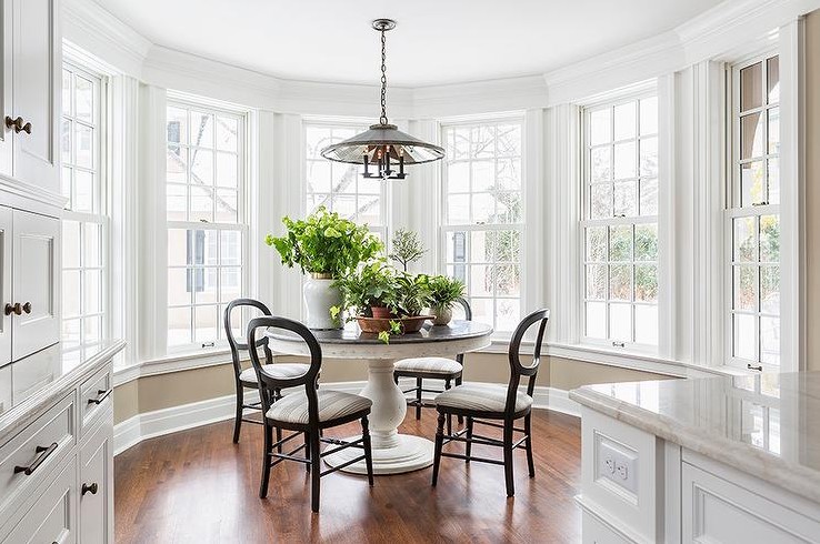 how to decorate a dining room