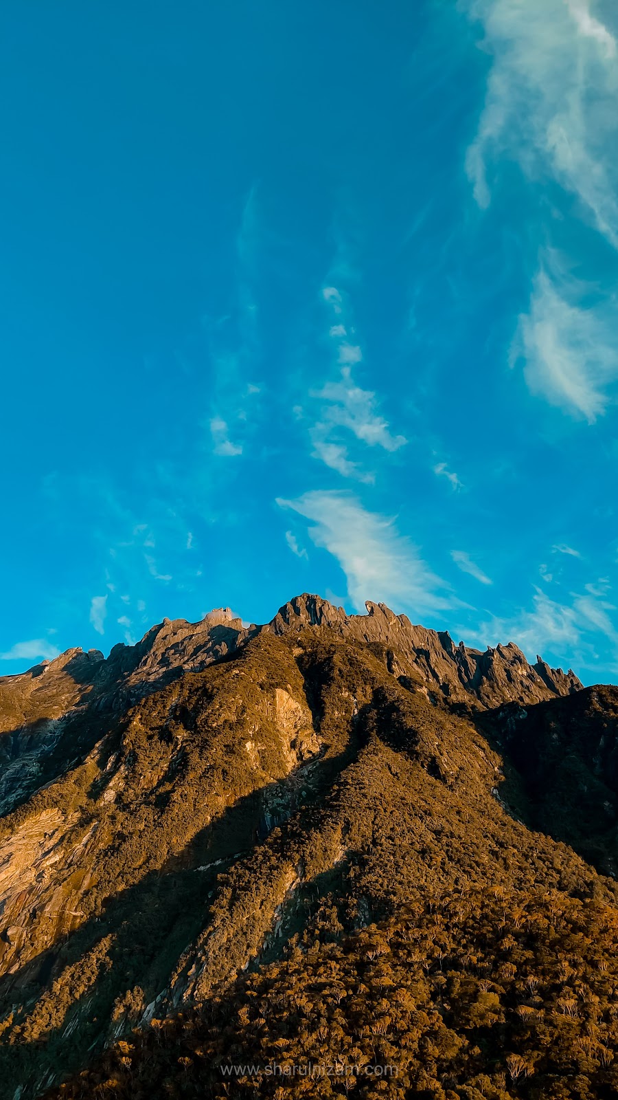 Maragang Hill Sunrise Attack; Pengalaman Melihat 1001 Bintang, Matahari Terbit Dan Gunung Kinabalu