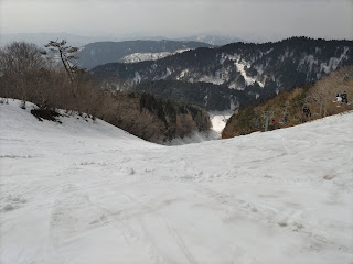 20220312箱館山スキー場第4コース入り口の写真