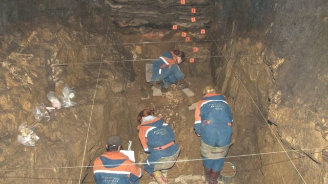 Раскопки в пещере денисовский человек