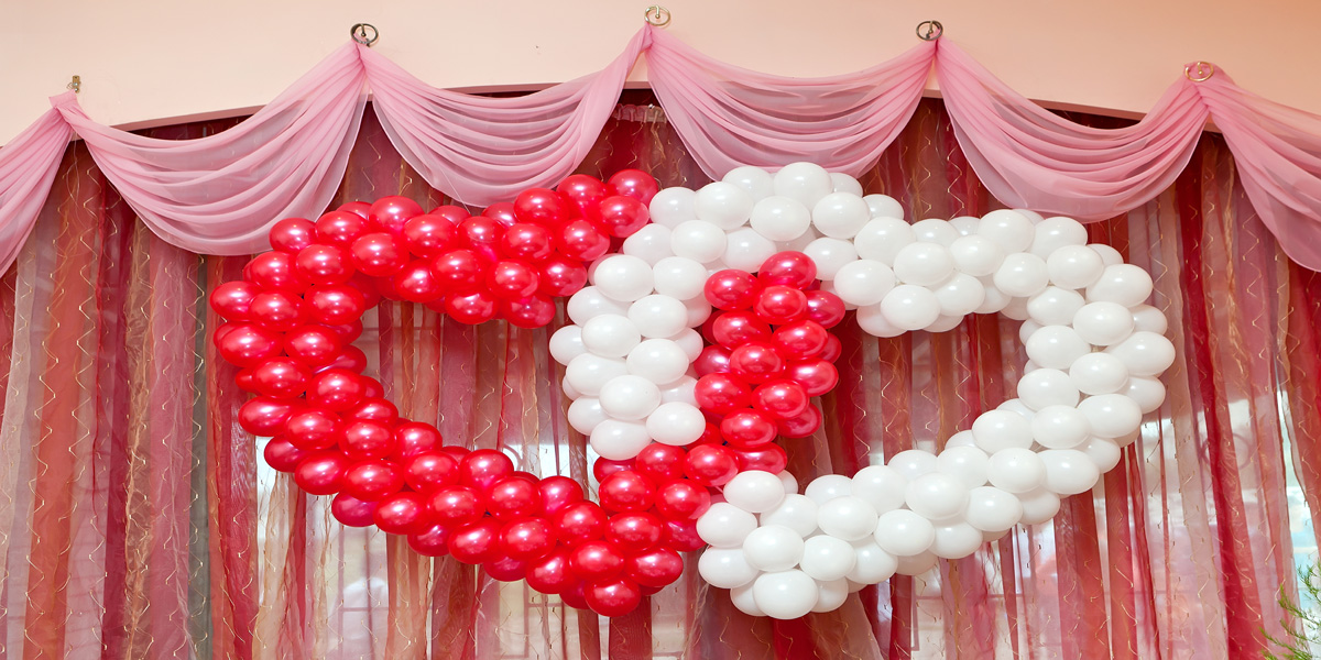 BALLOONS DECORATION