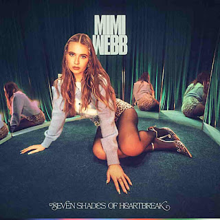 Mimi Webb - Little Bit Louder Lyrics