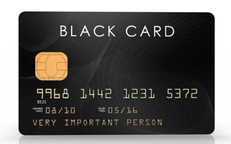 Các đặc quyền của Black card là gì?