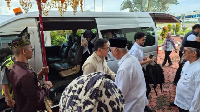 Gubernur Mahyeldi Sambut kedatangan Mendag RI di VIP BIM, Bakal Lepas Ekspor ikan Tuna ke UEA