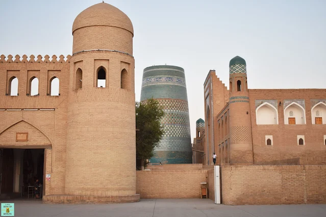 Puerta Oeste Khiva (Ata Darvoza)