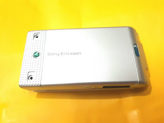 Casing Hape Jadul Sony Ericsson W380 W380i Fullset Keypad Tulang