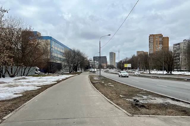 улица Лавочкина, Московский экспериментальный ювелирный завод (МЭЮЗ)