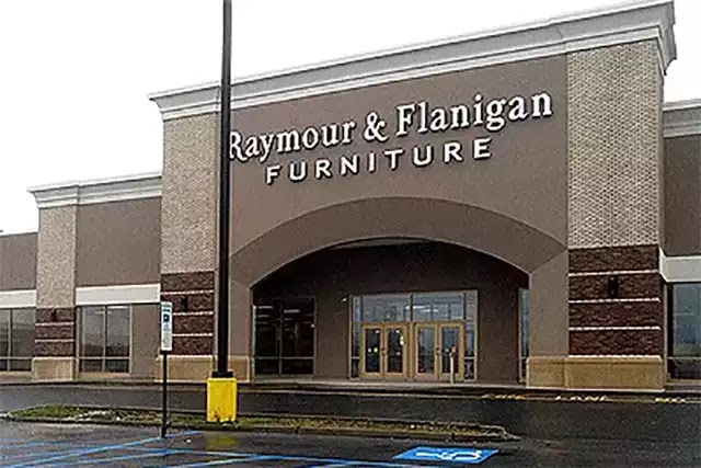 Raymour & Flanigan Furniture is one of the best mattress stores in Whitehall, PA. If you’re looking for quality mattresses at honest prices, take a trip to Raymour & Flanigan Furniture Allentown.