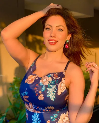 Munmun Dutta high sit dress babita ji hot