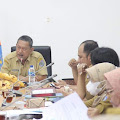 Sekda Labuhanbatu  Memimpin Rapat Tim TAPD dengan Para Kepala OPD