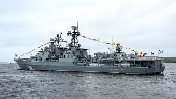 La Défense russe annonce l’arrivée de trois navires dans la Manche