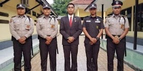 Bikin Bingung Masyarakat, Polri Bakal Ubah Lagi Warna Seragam Satpam