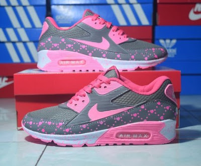 sepatu nike wanita original terbaru