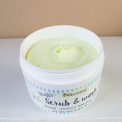 Scrub & wash "Sweet coconut-banana foam" Nacomi