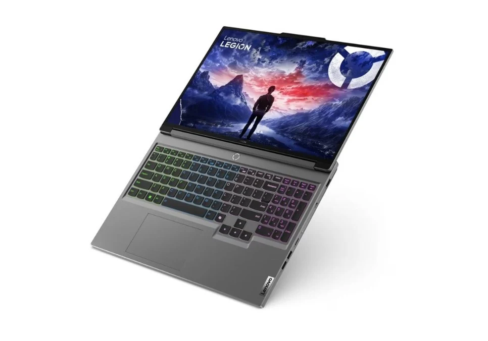 Performa Kencang, Laptop Lenovo Legion 5 16IRX9 0AID Ditenagai Intel Core i7-14650HX