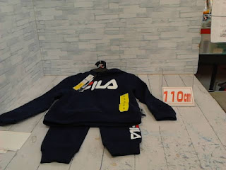 未使用品　子供服　１１０ｃｍ　31908　FILA　KIDS　3PC　FLEEC　９９０円