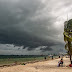 Huracán Grace toca tierra esta madrugada, al sur de Tulum, Quintana Roo