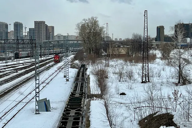 железнодорожная станция Моссельмаш / узловая железнодорожная станция Ховрино, Путейская улица