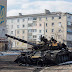 Tanque russo atropela carro e mata 2 homens e 1 adolescente na Ucrânia