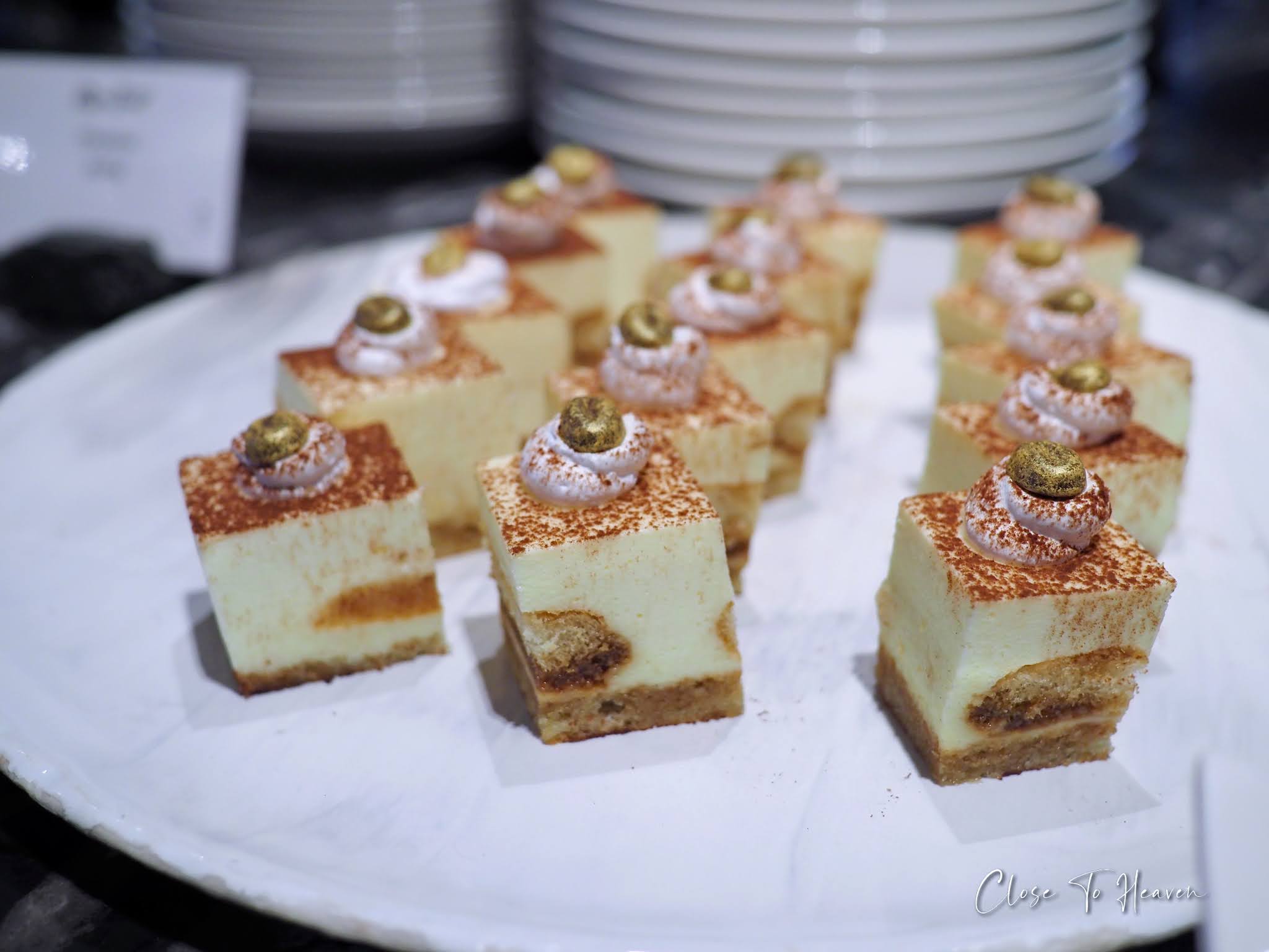 The Athenee Hotel Bangkok | Sunday Brunch Buffet