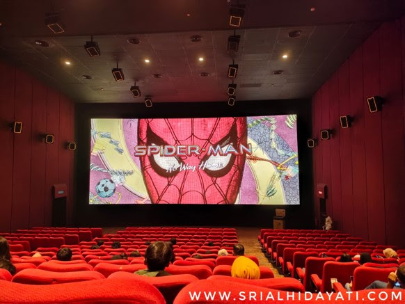 Review Film Spiderman No Way Home 