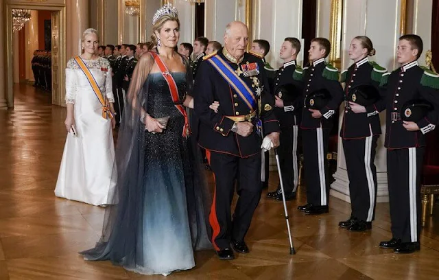 Queen Maxima wore a gown by Jan Taminiau. Diamond Swirl Brooches and Sapphire pendant. Mette-Marit, Princess Martha Louise