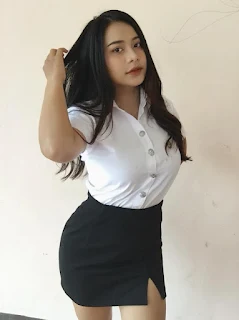 Cewek Cantik Montok Putih Mulus