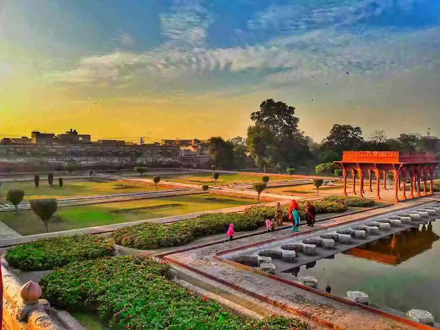 Historical Places in Lahore Pakistan | Tour of Historical Sites