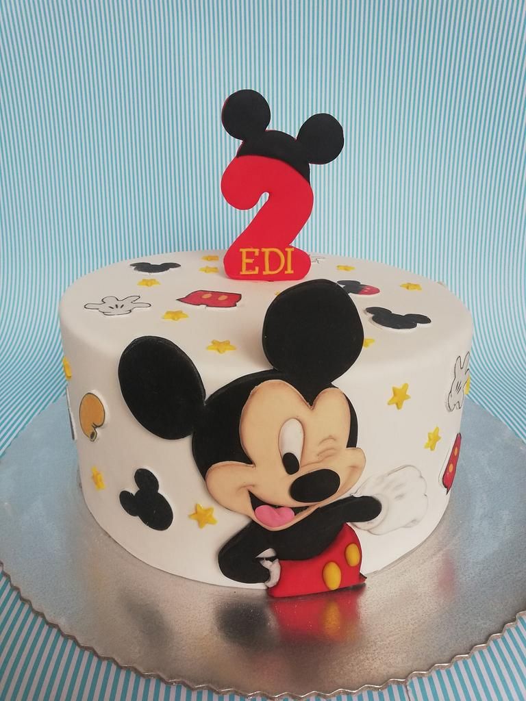 mickey mouse birthday cake