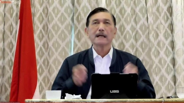 Heboh, Luhut Bolehkan Pertandingan Olahraga Dihadiri Penonton Syaratnya Wajib Vaksin Booster, Netizen: Gue Harap Dia Mati Mendadak!