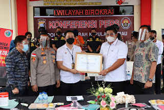 Polres Bintan Terima Penghargaan Dari Plt. Bupati Bintan