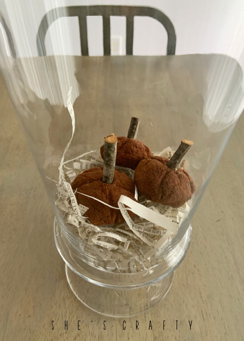 Thanksgiving Centerpiece with cinnamon pumpkins.