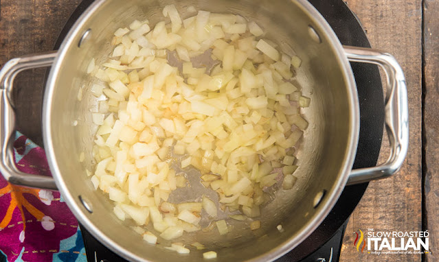 how to cook pinto beans on the stove onions first