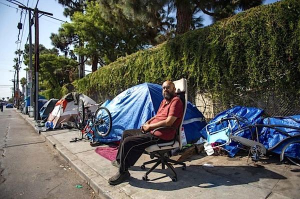 Albert Martinez living 20 yrs on the Streets of LA
