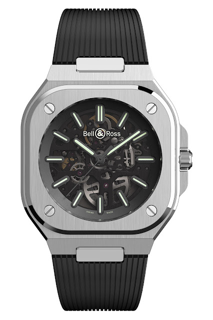 Introdução da réplica do relógio Bell & Ross BR 05 Skeleton Nightlum 40mm