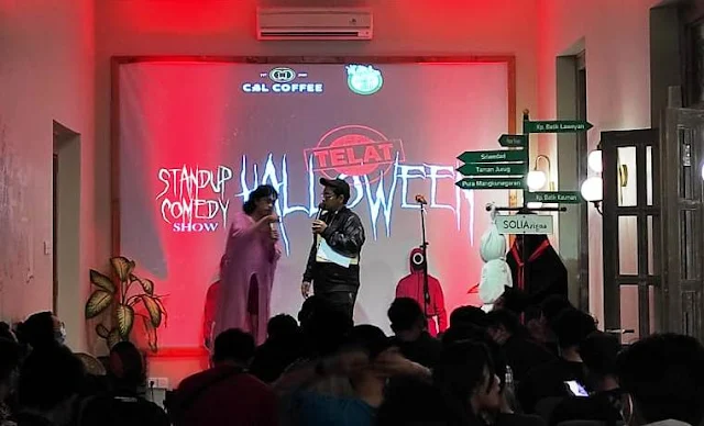 Stand up Comedy Halloween