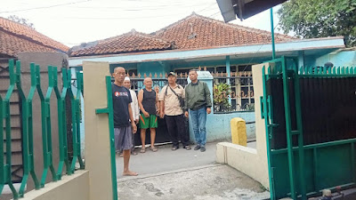 Adanya Rumah Ambruk di Ciomas, Polsek Ciomas Lakukan Pengecekan Bersama Instansi Terkait