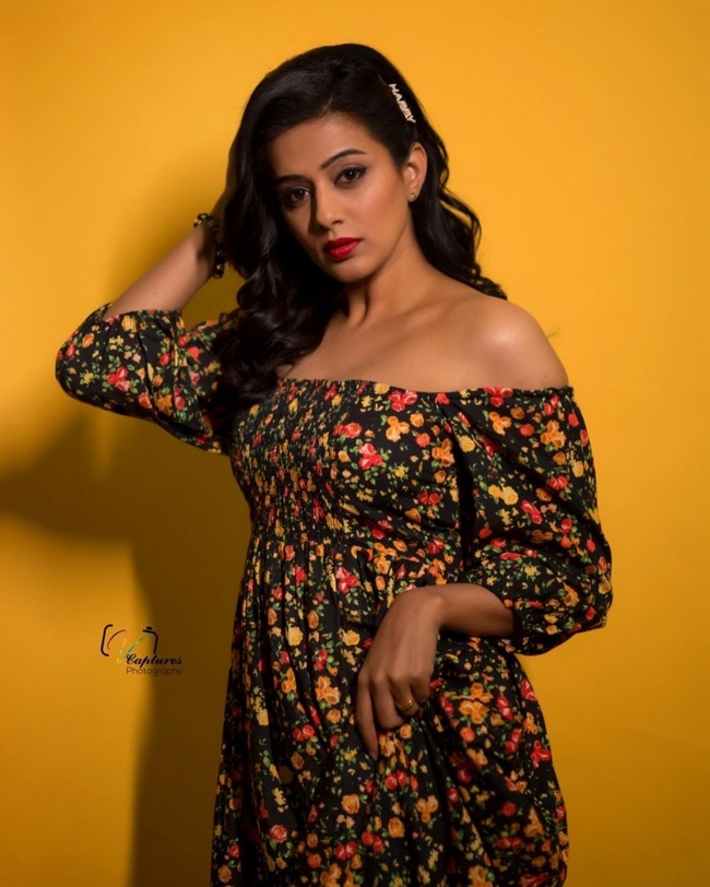 Pic Talk: Priya Mani Gorgeous Photos