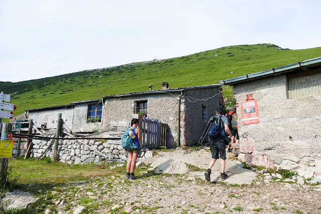 rifugio marchetti monte stivo