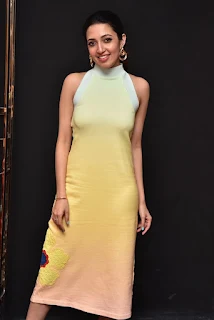 Actress Neha Shetty at DJ Tillu Movie Trailer Launch