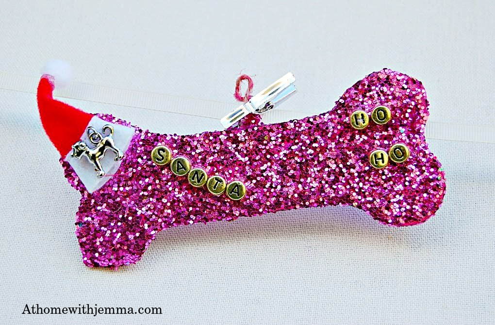 glitter-dog-bone-Christmas-ornament-diy