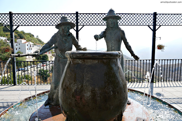 Fuente de las Brujas en Soportújar, Granada