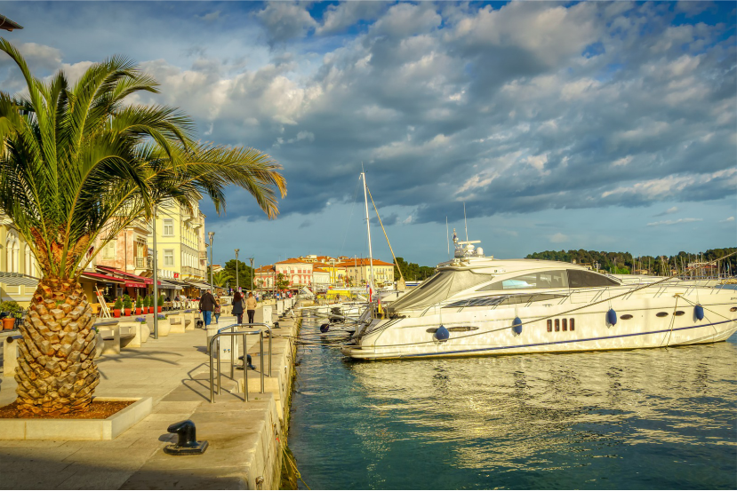 Porec walking area | Private & Shared boat tours Istria!