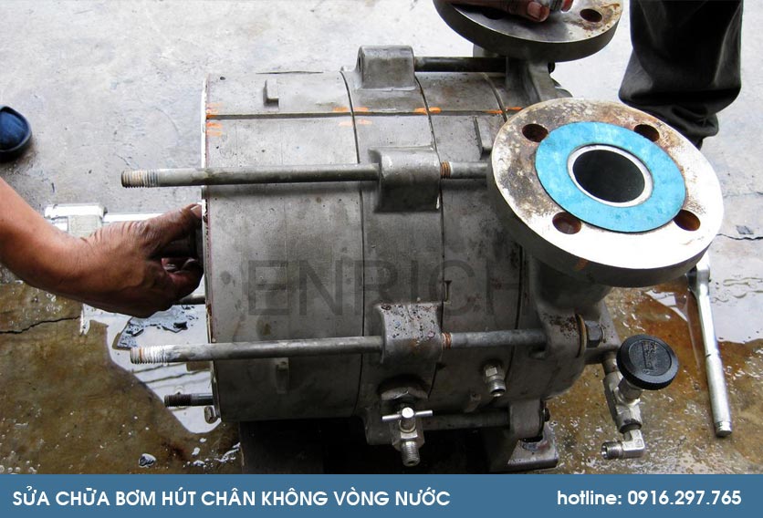 Sửa chữa bơm hút chân không vòng nước