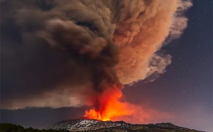Αίτνα : Το ηφαίστειο "βρυχάται" ξανά