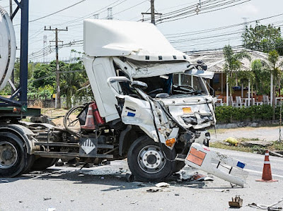 Hiring A Truck Accident Lawyer
