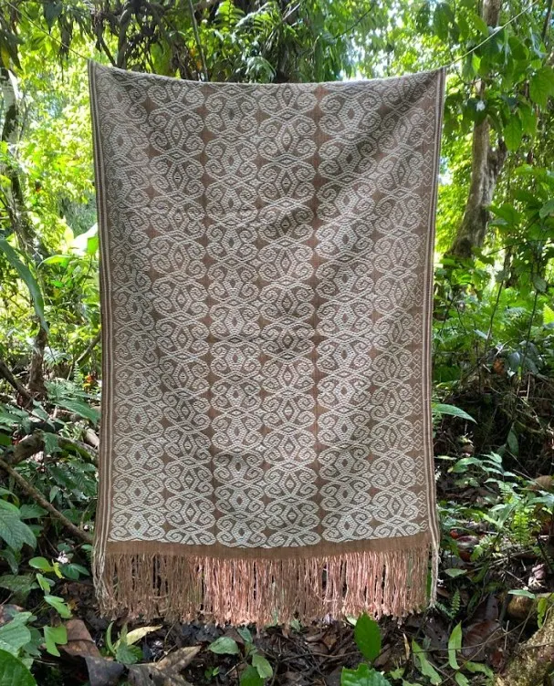 Tampil Cantik Sekaligus Jaga Alam, Ini Jejak Produk Lokal yang Bantu Selamatkan Iklim